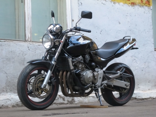 Мотоцикл Honda Hornet CB600F2 (2002)