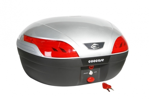 Кофр со стоп-сигналом Coocase Astra (48л) серебристый глянцевый