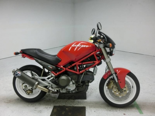 Мотоцикл DUCATI M900 (1998)